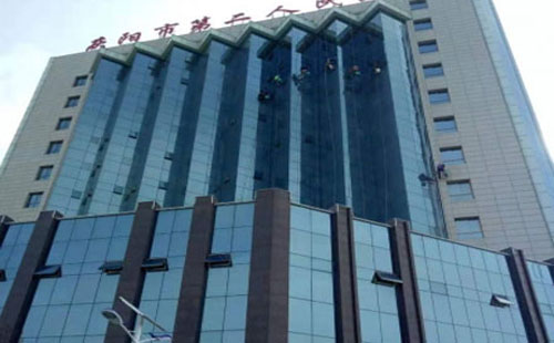 蘭州（zhōu）外牆清（qīng）洗深度指南（nán）：技術要點（diǎn）與實用方案（àn）.jpg